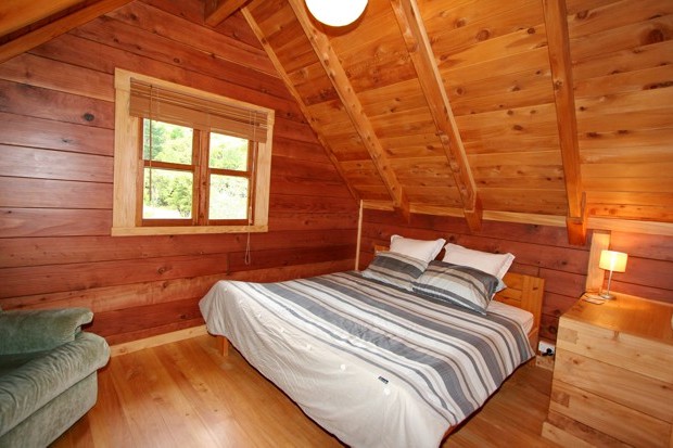 Cuvier Chalet - master bedroom